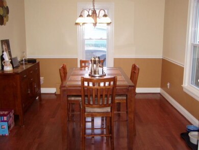 321 Miller St, North Tonawanda, NY 14120 - photo 3