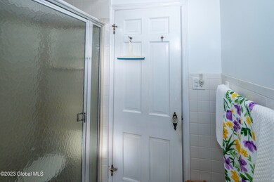 4201 Consaul Rd, Schenectady, NY 12304 - photo 4