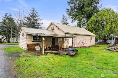 1507 Park Ave, Raymond, WA 98577 - photo 4