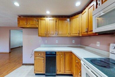 14 Anderson Way, Malden, MA 02148 - photo 5