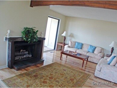Living room w/Gas FP