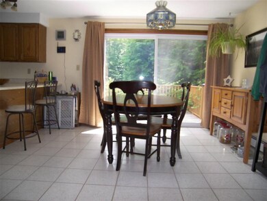 13 Hemlock Dr, Weare, NH 03281 - photo 2