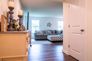 185 Eastview Way, White Hall, WV 26554 - photo 6