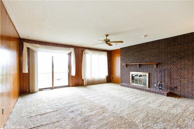 2718 E Tiffin Ave, Des Moines, IA 50317 - photo 6