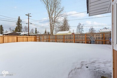 Backyard 1624-SMALL