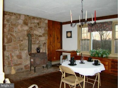 8200 Sixes Bridge Rd, Keymar, MD 21757 - photo 3