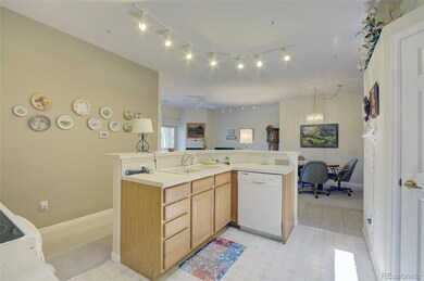 2451 Kipling St unit 311, Lakewood, CO 80215 - photo 5