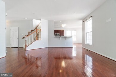 12638 Blue Sky Dr, Clarksburg, MD 20871 - photo 3