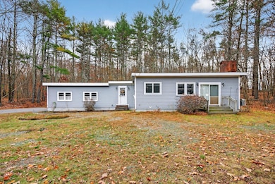 35 Webbs Mills Rd, Raymond, ME 04071 - photo 2