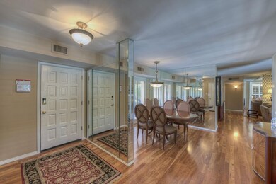 004_Foyer and Dining Room
