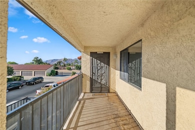 25564 Sharp Dr unit P, Hemet, CA 92544 - photo 4