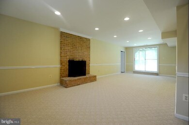 8612 Fort Hunt Rd, Alexandria, VA 22308 - photo 7