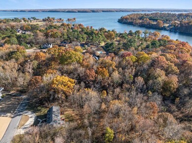 9200 Turtle Point Dr, Killen, AL 35645 - photo 6