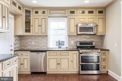 3501 Courtland Dr, Falls Church, VA 22041 - photo 3