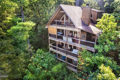 2820 Mountain View Cir, Sevierville, TN 37862 - photo 3