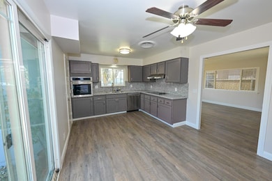 133 10th St, Clovis, CA 93612 - photo 6