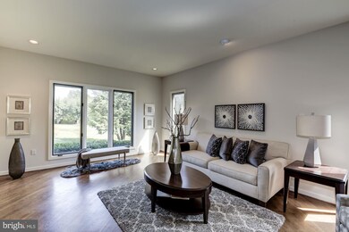 9727 Conestoga Way, Potomac, MD 20854 - photo 7