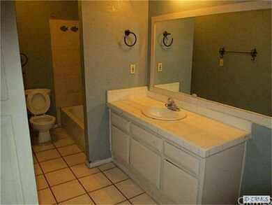 8210 Bath