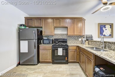 28 W Jarvis Ave, Hazel Park, MI 48030 - photo 6