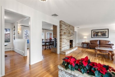 50 Applegate Rd, Cranston, RI 02920 - photo 3