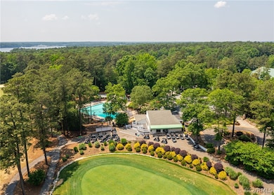 Very Easy Walk to Brandermill Country Club