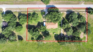 10426 Williams School Rd, Needville, TX 77461 - photo 2