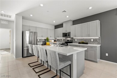 Bedford - MODEL HOME PHOTO