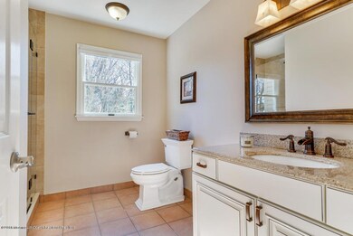 2123bath1