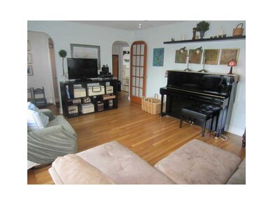 177 Cornell St, Cranston, RI 02920 - photo 5