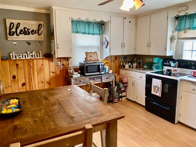 288 Elm St, Claremont, NH 03743 - photo 3