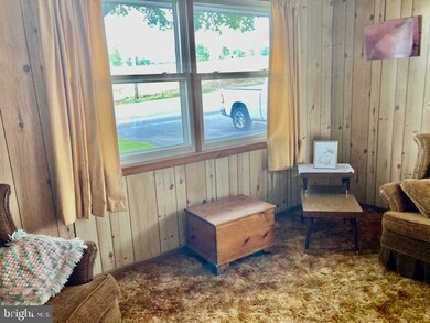 670 Lancaster Ave, New Holland, PA 17557 - photo 7