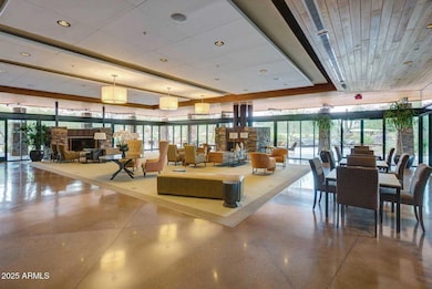 Aviano-Club Room