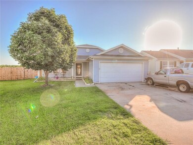 9421 Checkerbloom Dr, Oklahoma City, OK 73165 - photo 2