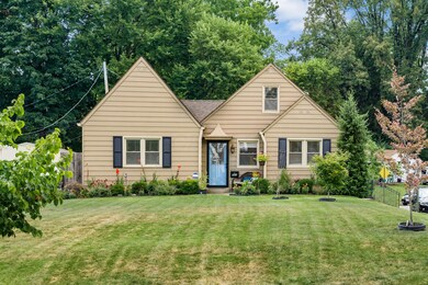 981 Francis Ave, Columbus, OH 43209 - photo 2