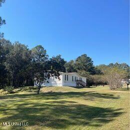 11035 Sleepy Hollow, Picayune, MS 39466 - photo 2