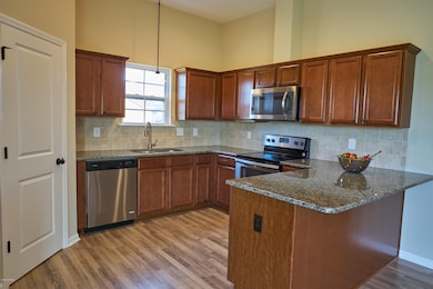 2834 Connet St, Winterville, NC 28590 - photo 7