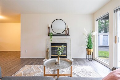 815 Pine St unit 5, Rogue River, OR 97537 - photo 7