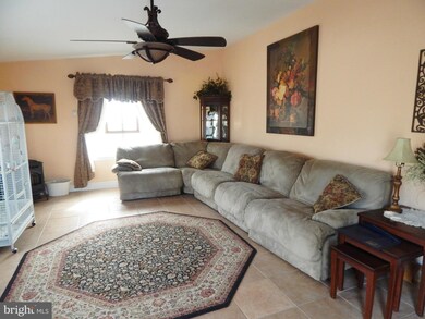 407 W Furnace Branch Rd, Glen Burnie, MD 21061 - photo 5