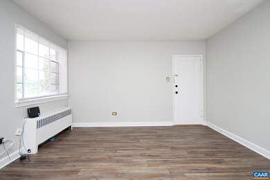 32 University Cir unit 306, Charlottesville, VA 22903 - photo 4