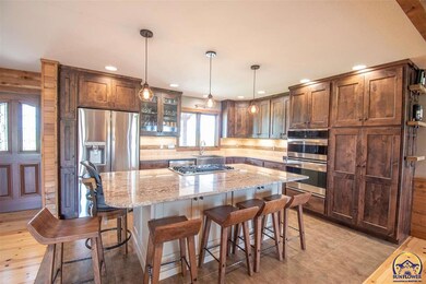 6445 SW Valencia Rd, Auburn, KS 66402 - photo 2