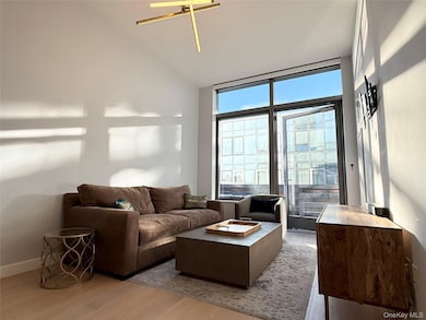 Skyline Tower unit 533, Long Island City, NY 11101 - photo 4