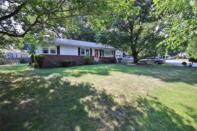 95 Fir Glade Dr, Warwick, RI 02886 - photo 3