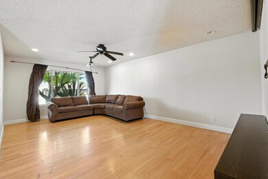 6052 N Spalding Ave, Fresno, CA 93710 - photo 7