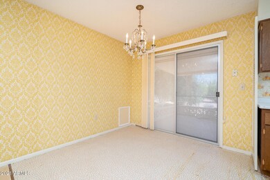 9927 W Tarrytown Ave, Sun City, AZ 85351 - photo 7