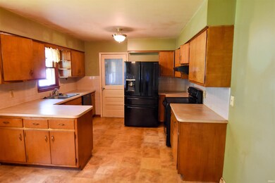 721 Smith Rd, Mount Vernon, IN 47620 - photo 7