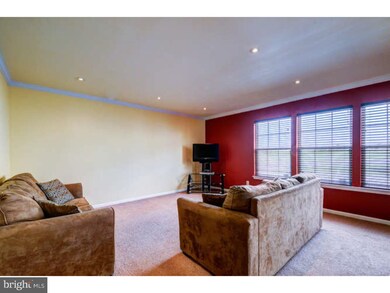 1 Greenbrook Dr, Columbus, NJ 08022 - photo 5