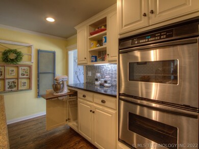 555 E 113th St S, Jenks, OK 74037 - photo 4