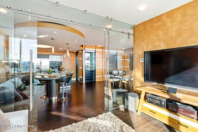 222 E. Witherspoon St #503-30