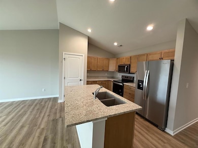 407 W Madison St, Winterset, IA 50273 - photo 3