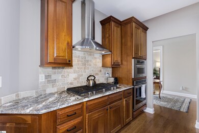 429 Hunters Cir, Greenville, SC 29617 - photo 6